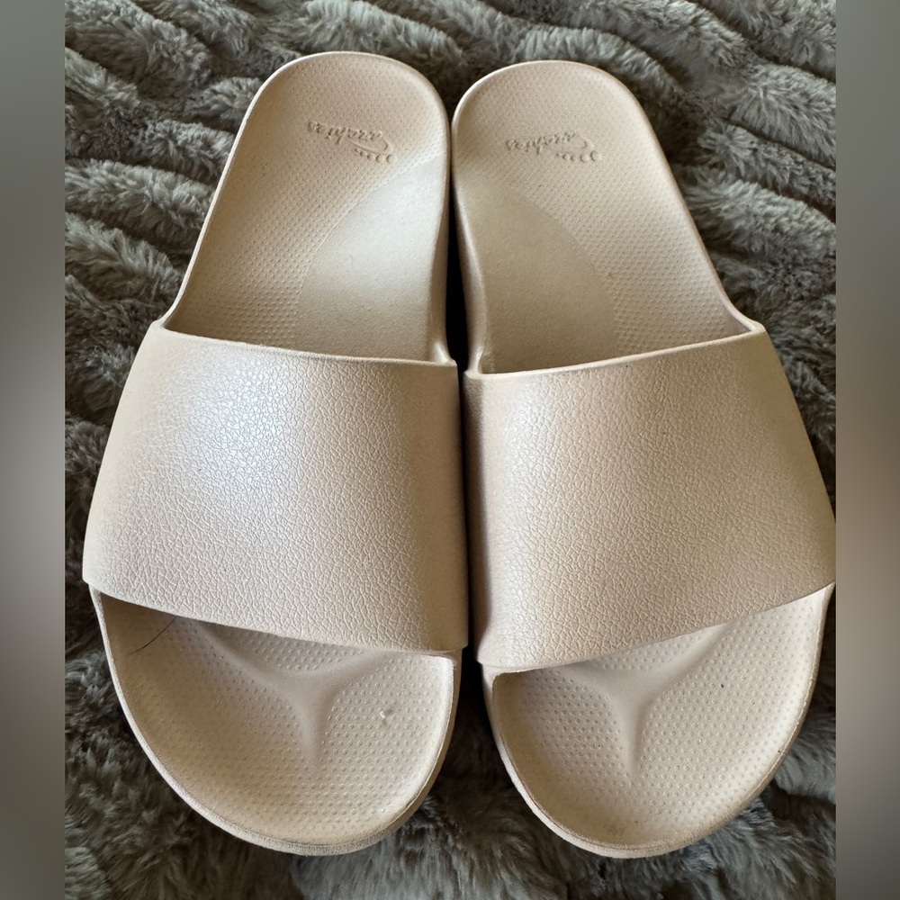 Archies Arch Support Slide - Size 9